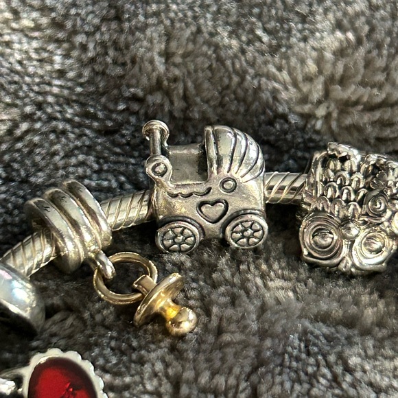 Pandora mom and daughter bracelet - Picture 6 of 6